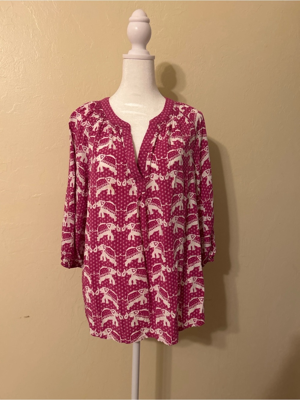 crown & ivy Magenta Elephant Print Tunic Blouse